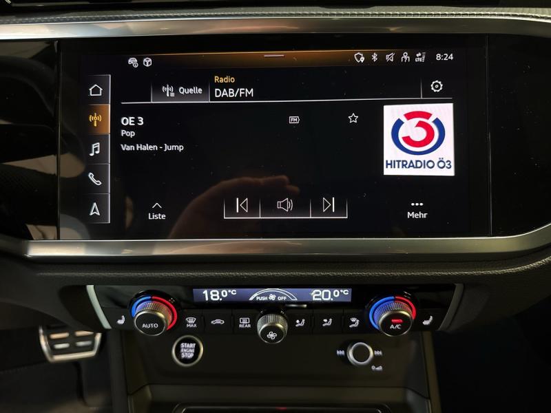 Audi Q3 35 TDI admired