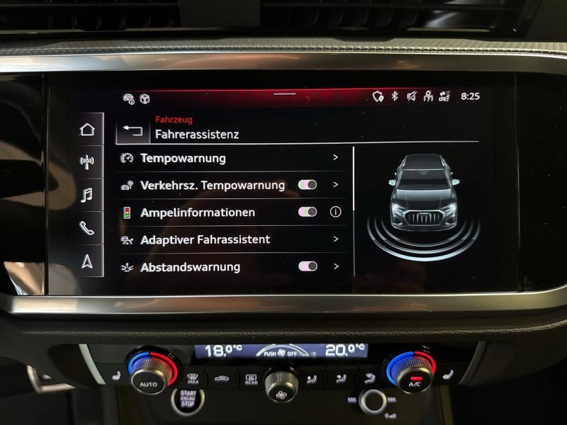 Audi Q3 35 TDI admired