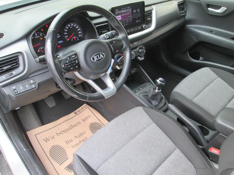 KIA STONIC/TITAN/1.2 DPI/MT5/84