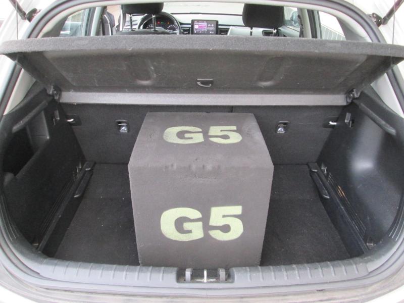 KIA STONIC/TITAN/1.2 DPI/MT5/84