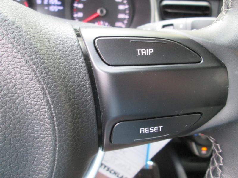 KIA STONIC/TITAN/1.2 DPI/MT5/84