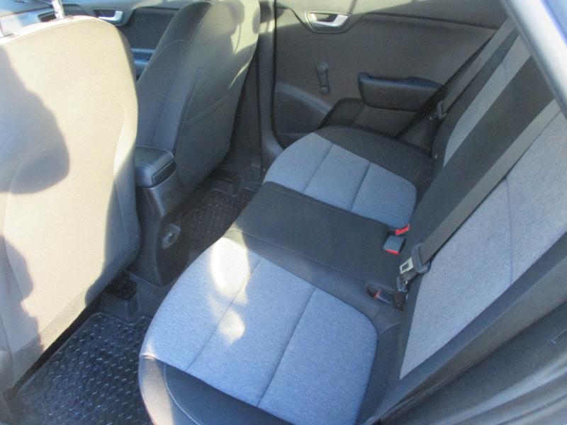 KIA STONIC/TITAN/1.2 DPI/MT5/84