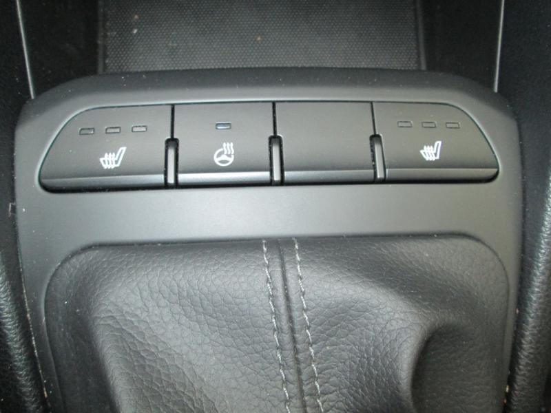 KIA STONIC/TITAN/1.2 DPI/MT5/84