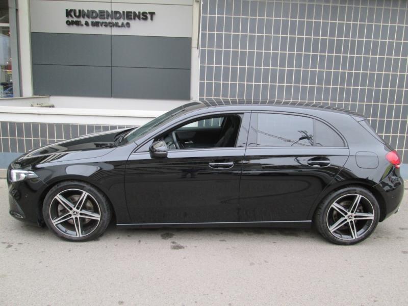 MERCEDES-BENZ A 220 4MATIC Aut.
