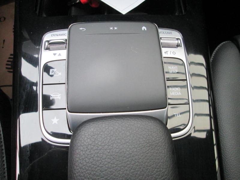 MERCEDES-BENZ A 220 4MATIC Aut.