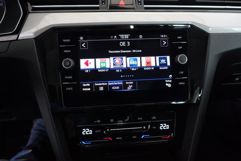 VW Passat Variant Business TDI 4MOTION DSG