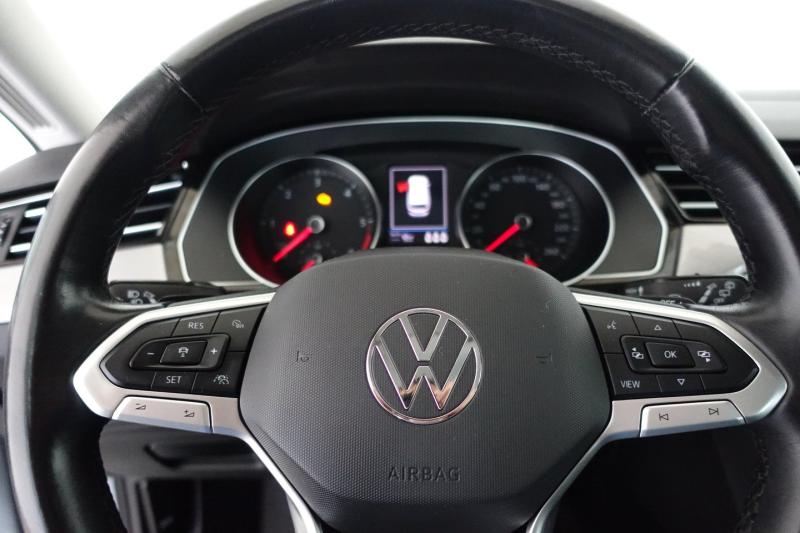 VW Passat Variant Business TDI 4MOTION DSG