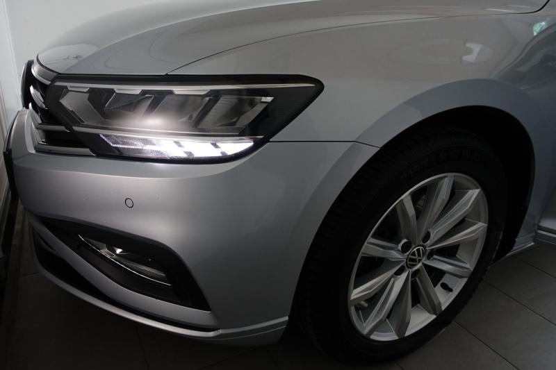 VW Passat Variant Business TDI 4MOTION DSG