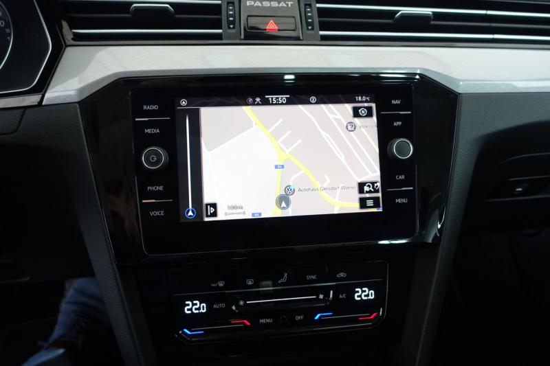 VW Passat Variant Business TDI 4MOTION DSG