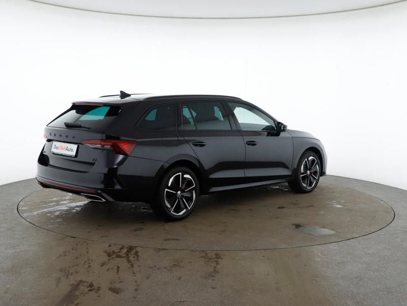 Škoda OCTAVIA Combi RS iV 245 DSG