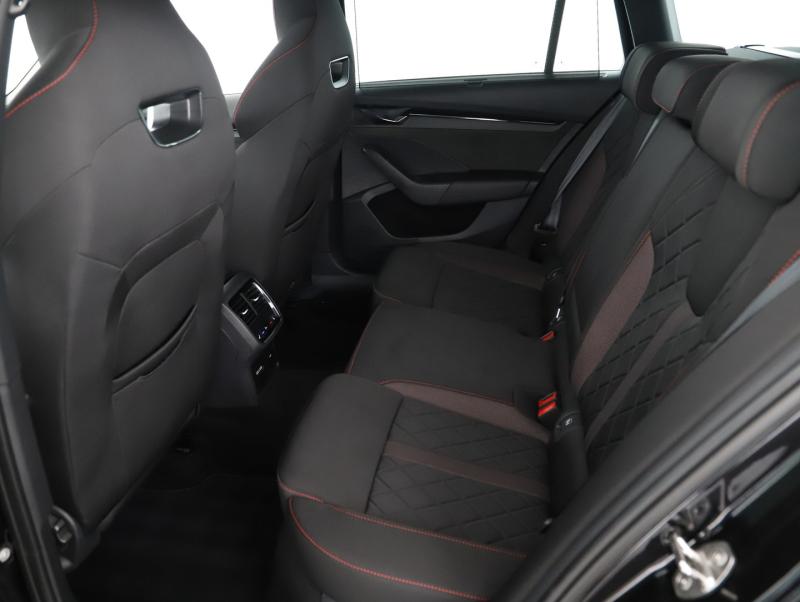 Škoda OCTAVIA Combi RS iV 245 DSG