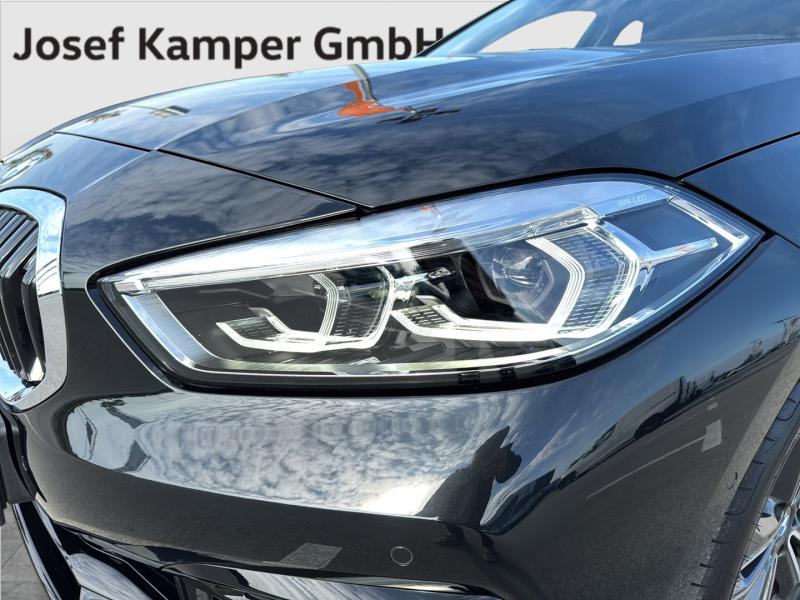 BMW 1 Lim. 120d xDrive Advantage