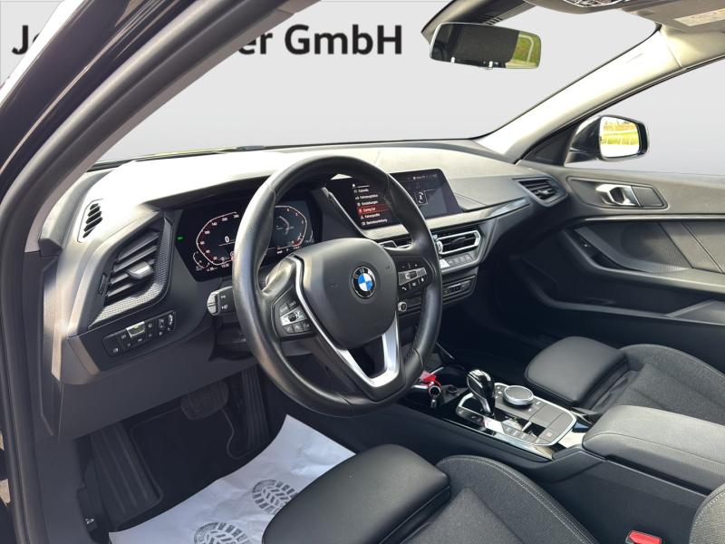 BMW 1 Lim. 120d xDrive Advantage