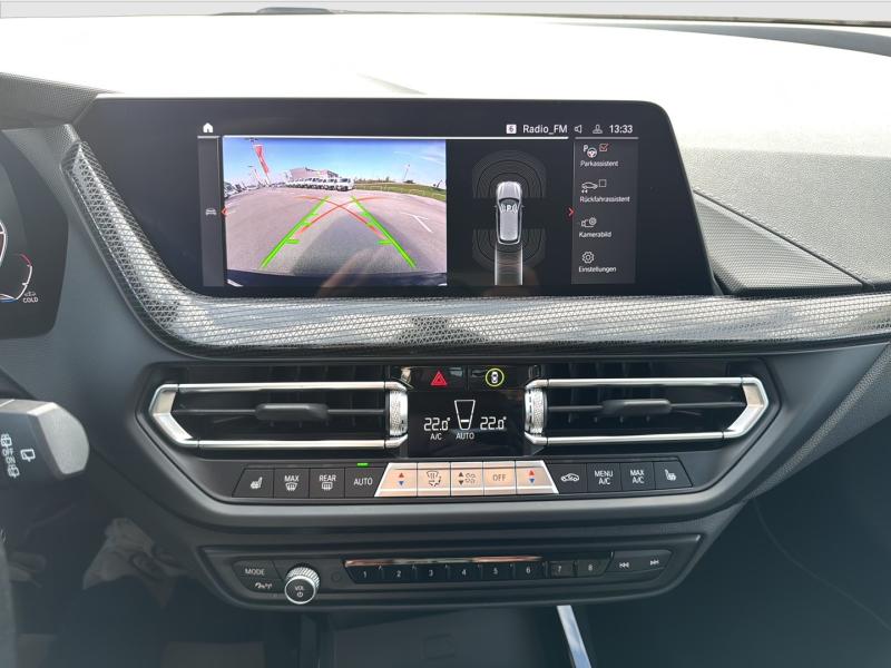 BMW 1 Lim. 120d xDrive Advantage