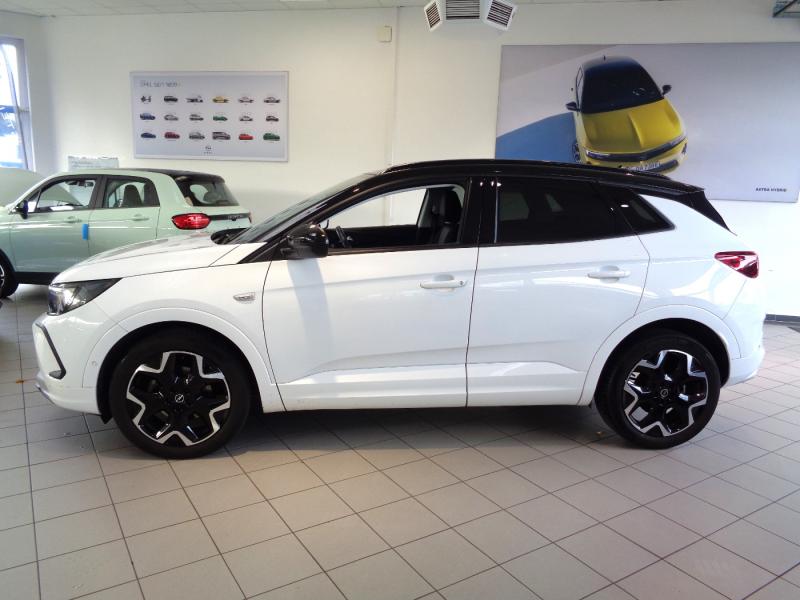 Opel GRANDLAND ULT 1.5 S/S AT8 130P