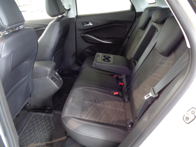 Opel GRANDLAND ULT 1.5 S/S AT8 130P