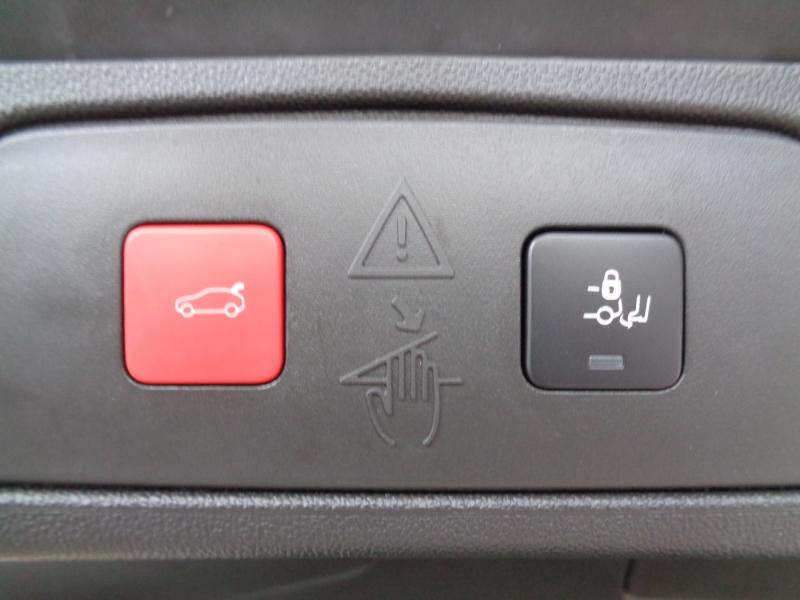 Opel GRANDLAND ULT 1.5 S/S AT8 130P