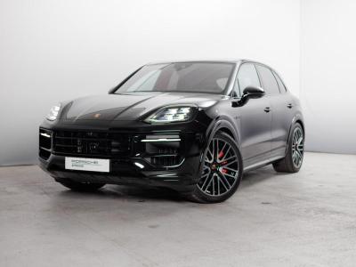 Porsche Cayenne S E-Hybrid Black Edition