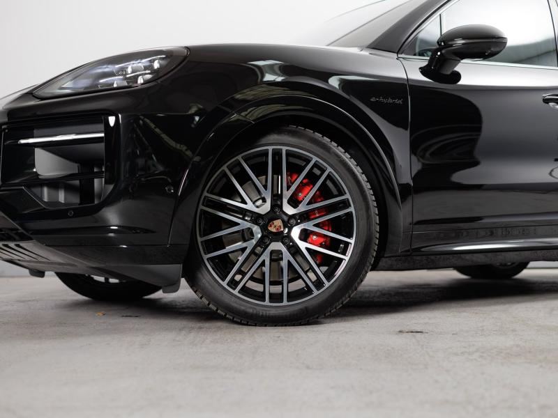 Porsche Cayenne S E-Hybrid Black Edition