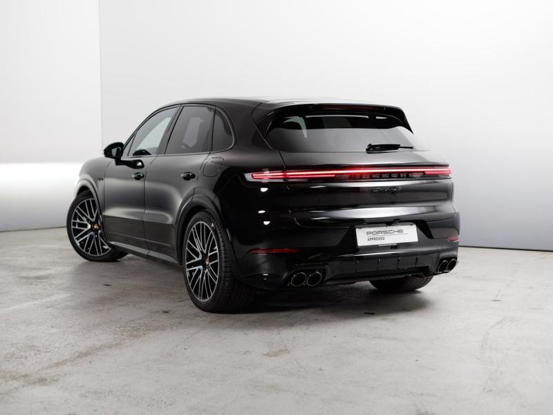 Porsche Cayenne S E-Hybrid Black Edition