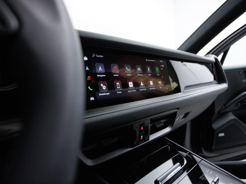 Porsche Cayenne S E-Hybrid Black Edition