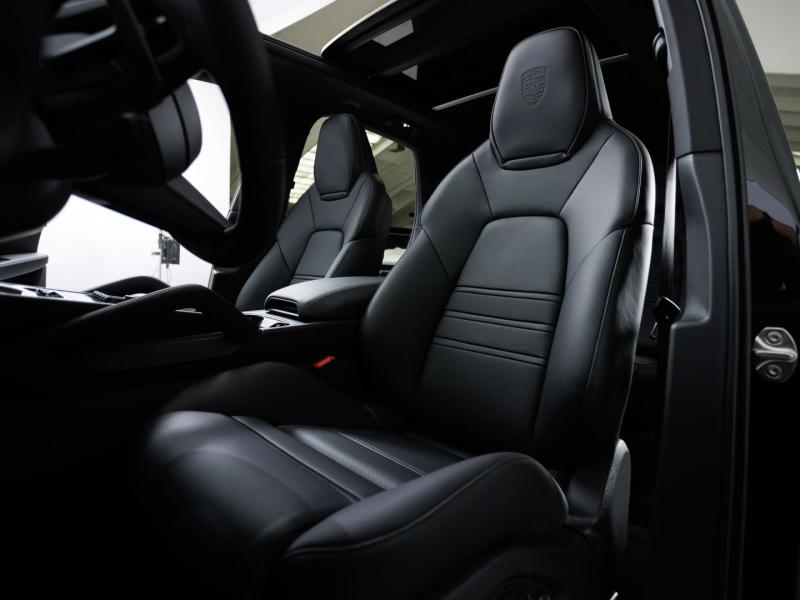 Porsche Cayenne S E-Hybrid Black Edition