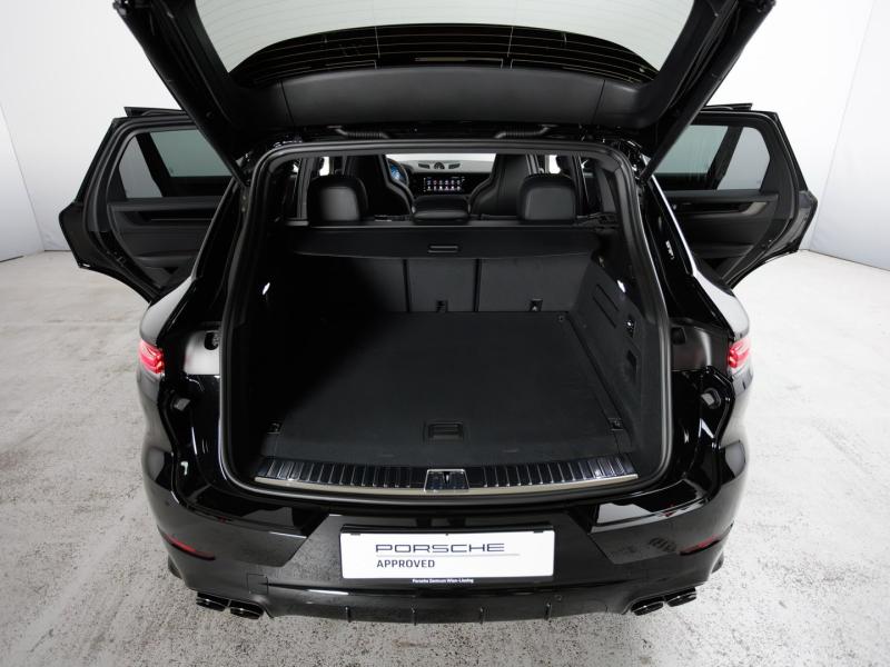 Porsche Cayenne S E-Hybrid Black Edition