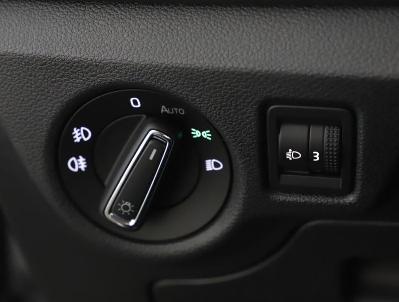 Škoda Kamiq Essence TSI DSG