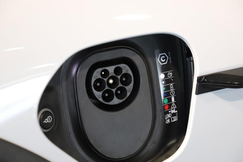 Porsche Taycan 4S Cross Turismo