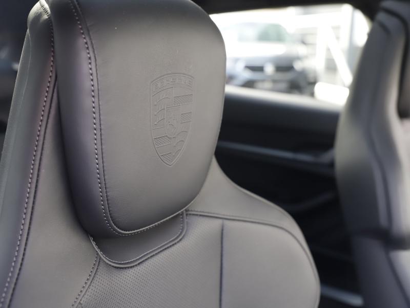 Porsche Taycan 4S Cross Turismo