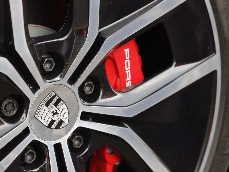 Porsche Taycan 4S Cross Turismo