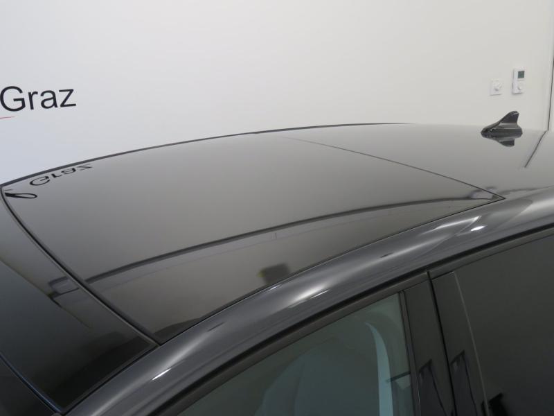 VW Golf Pro TSI
