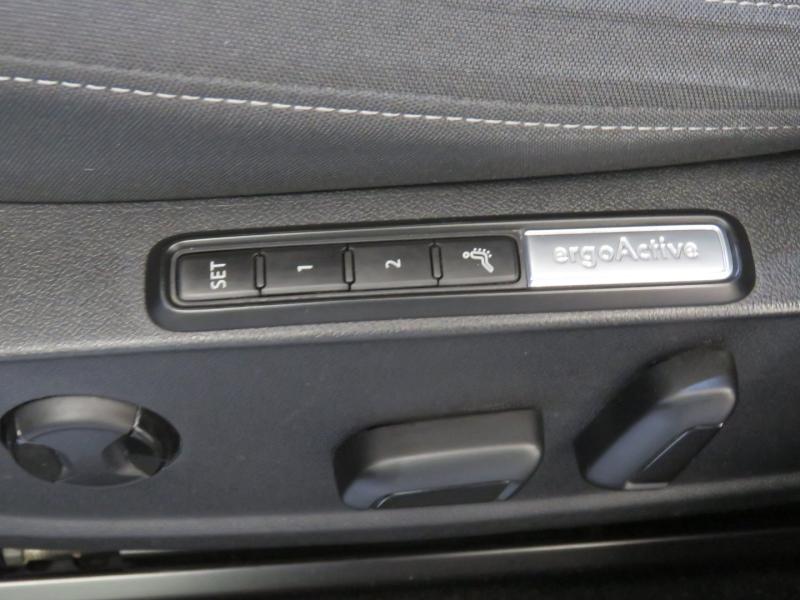 VW Golf Pro TSI