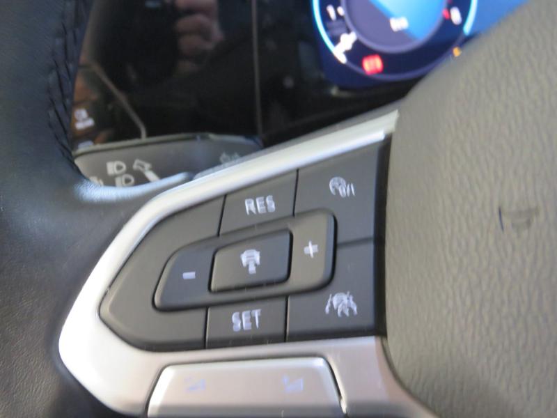 VW Golf Pro TSI