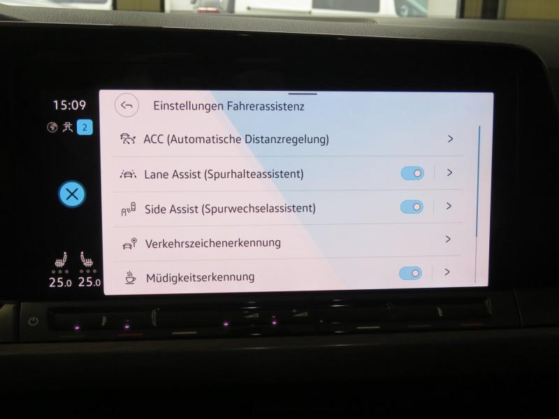 VW Golf Pro TSI
