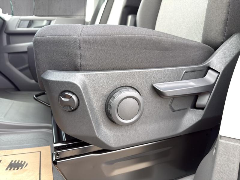 VW Crafter 35 Doka-Pritsche L3 TDI