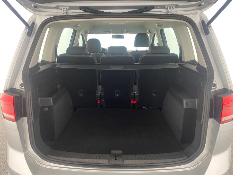 VW Touran TDI SCR 5-Sitzer