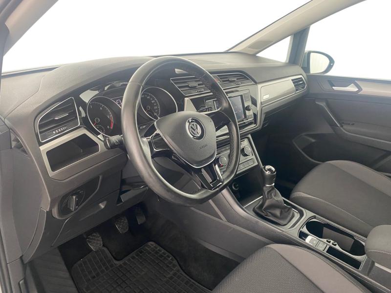 VW Touran TDI SCR 5-Sitzer