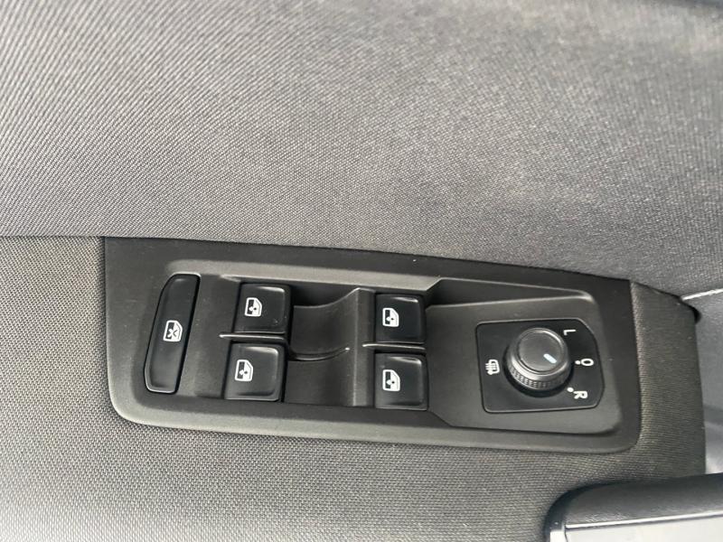 VW Touran TDI SCR 5-Sitzer