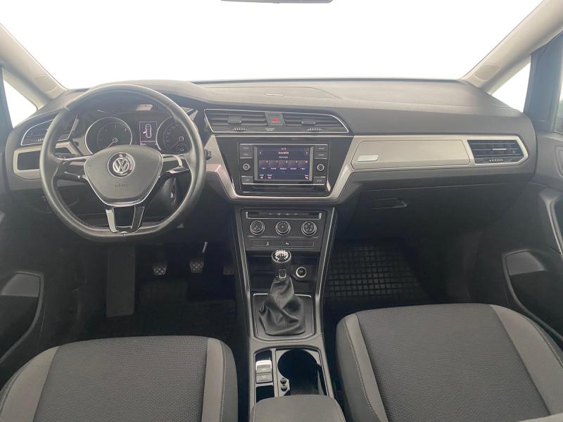 VW Touran TDI SCR 5-Sitzer