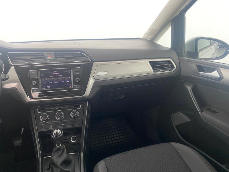 VW Touran TDI SCR 5-Sitzer