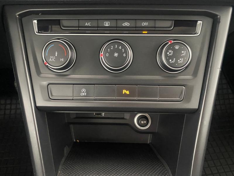 VW Touran TDI SCR 5-Sitzer