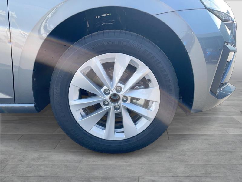 Škoda Scala Essence TSI