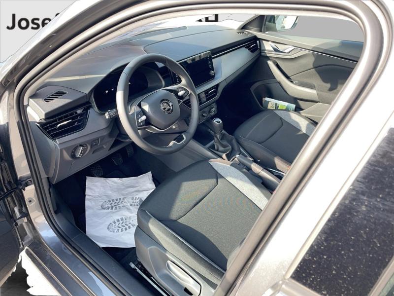 Škoda Scala Essence TSI