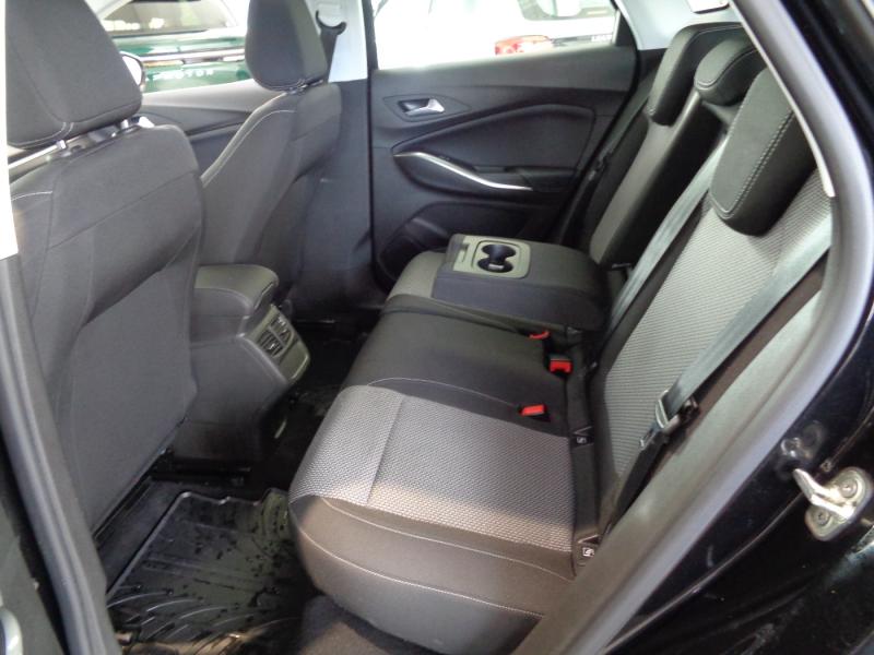 Opel GRANDLAND BED 1.5 S/S AT8 130P