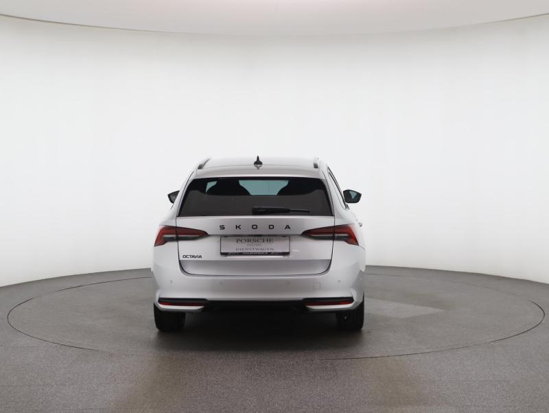 Škoda Octavia Combi Sportline TDI DSG