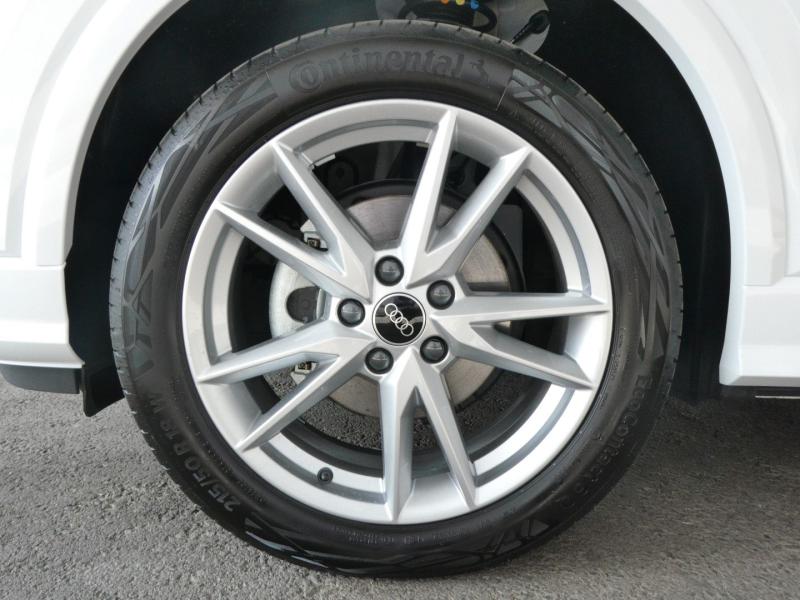 Audi Q2 30 TFSI admired