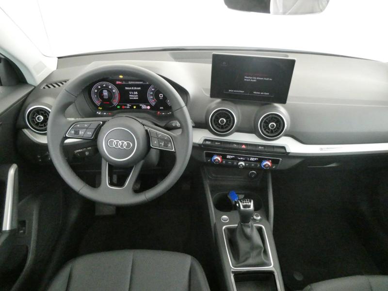 Audi Q2 30 TFSI admired