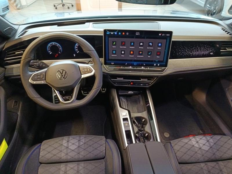 VW Passat Variant Sport TDI DSG