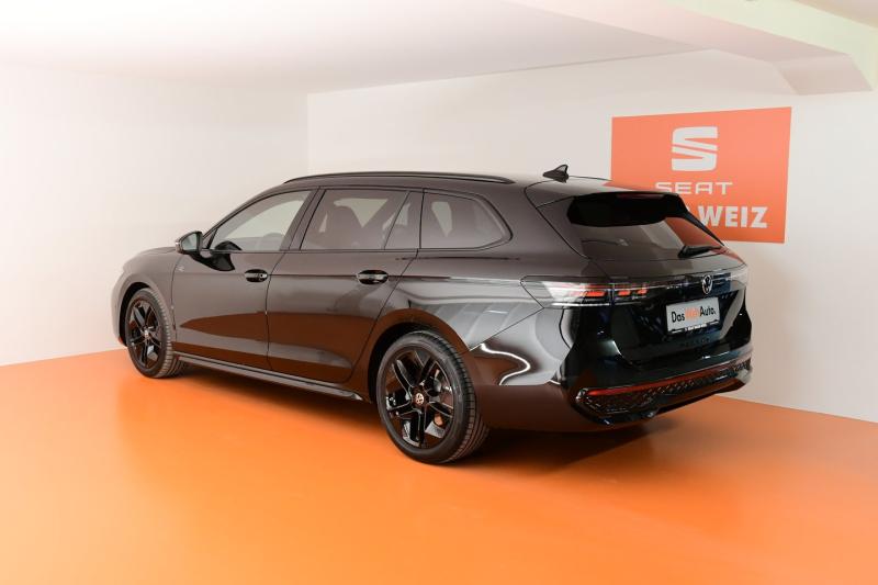 VW Passat Variant R-Line TDI DSG